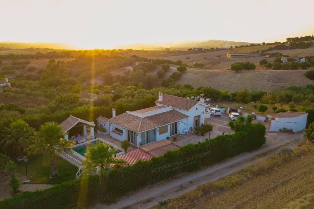 Villa El Estanque Holiday Cottage & Bungalow Arcos de la Frontera Exterior photo