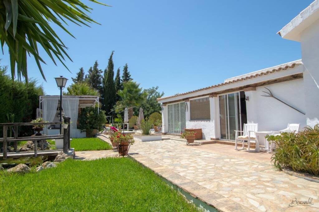 Villa El Estanque Holiday Cottage & Bungalow Arcos de la Frontera Exterior photo